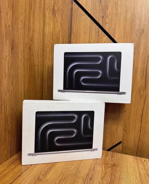 MacBook Pro M3 Pro 14.2 2023 - Foto 2