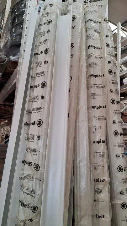 Chapa de Alumínio, e Calhas de PVC para bica - Foto 3