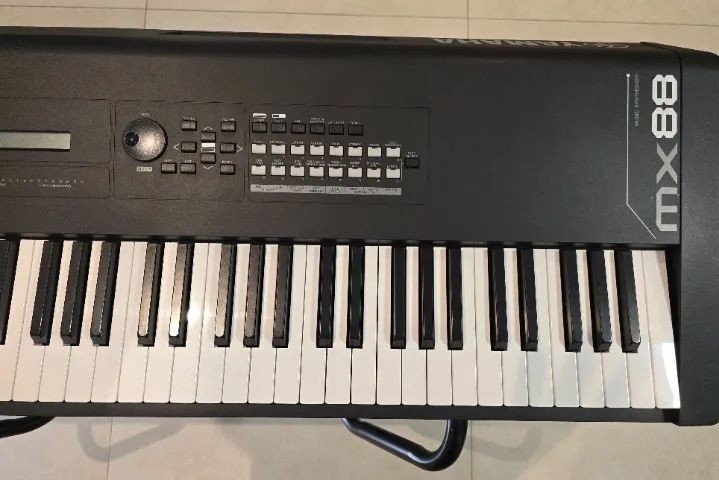 Teclado Yamaha MX88 - 88 teclas - Foto 5