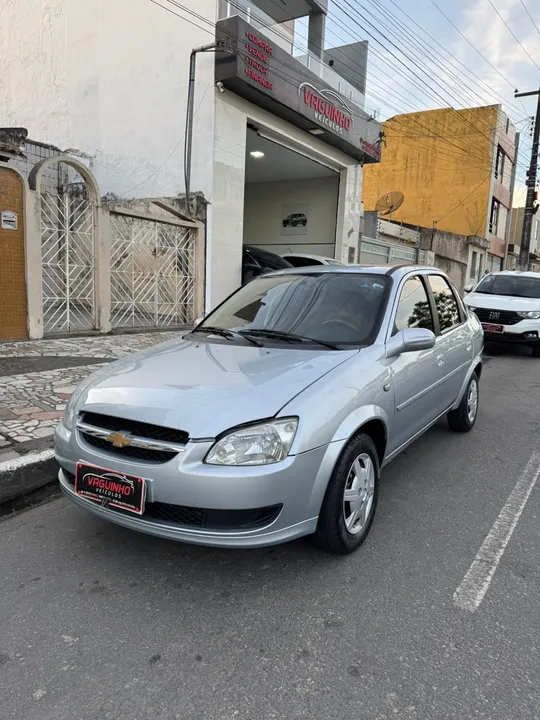 Corsa Classic muito conservado