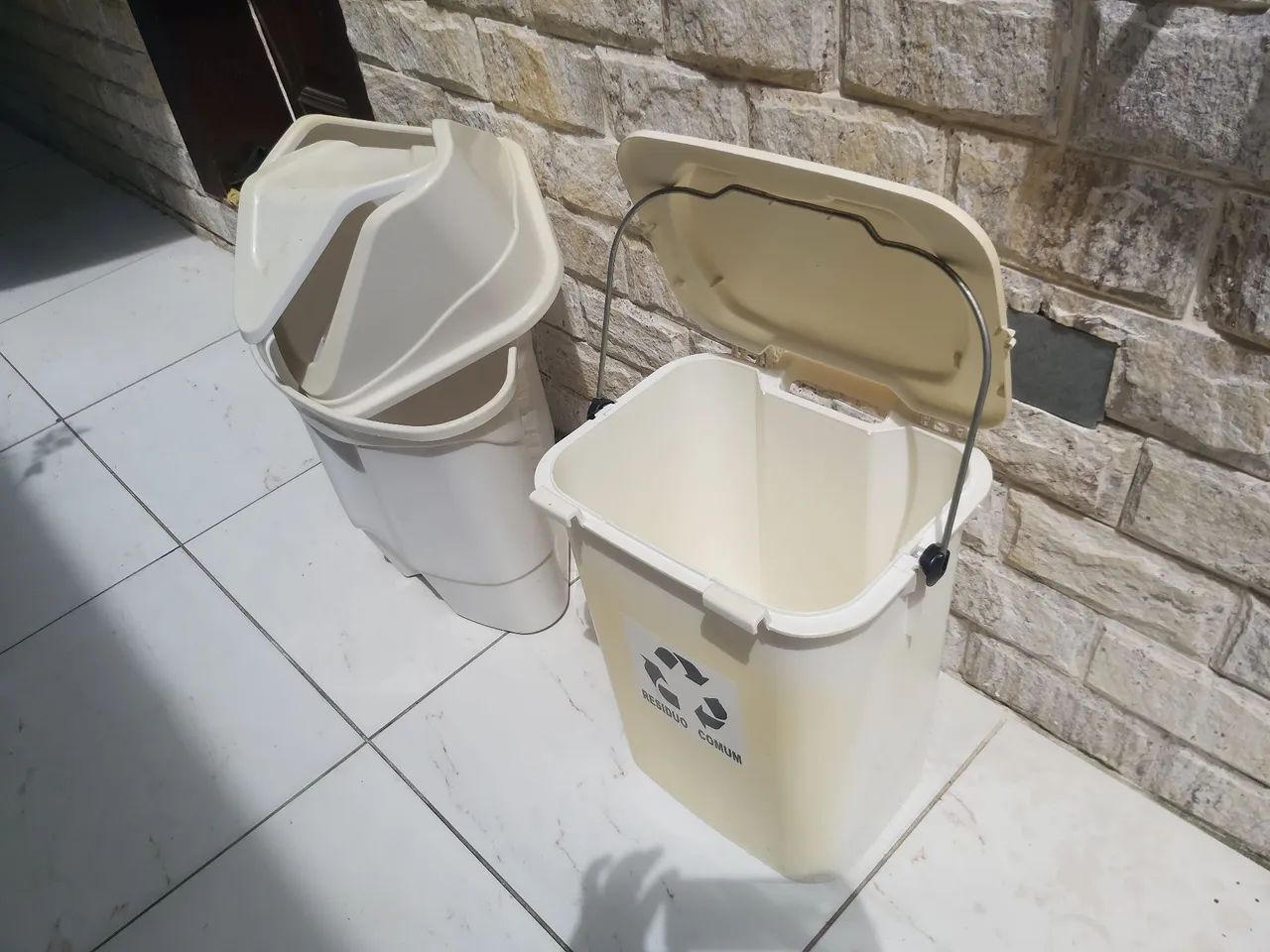 Lixeira 60 Litros  - Foto 3