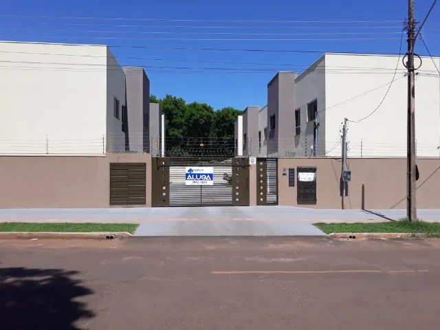 Aluguel de Sobrado em Condomínio Fechado