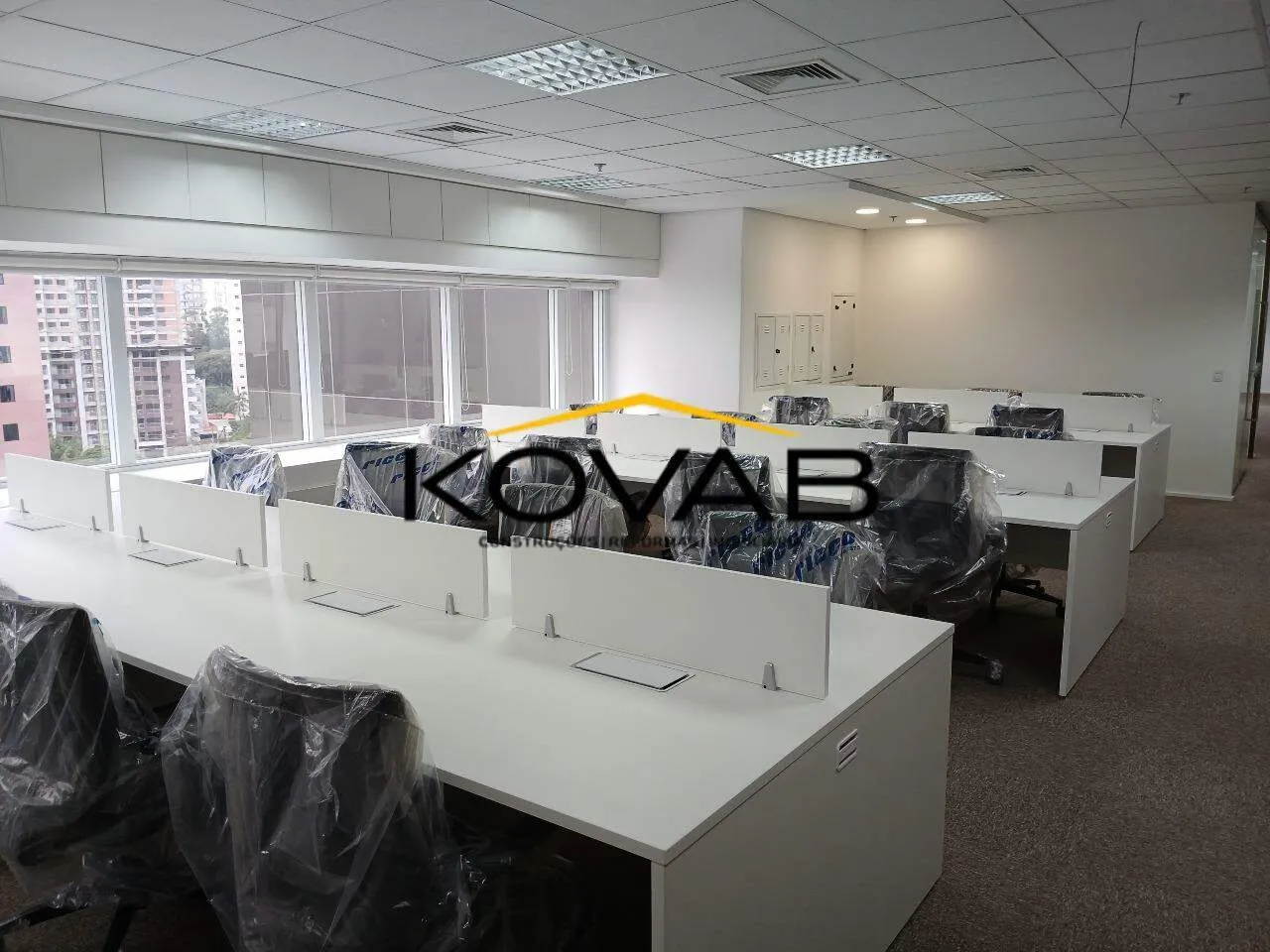 Locação Conjunto comercial 100% mobiliado Sala Linda - Berrini 314m²