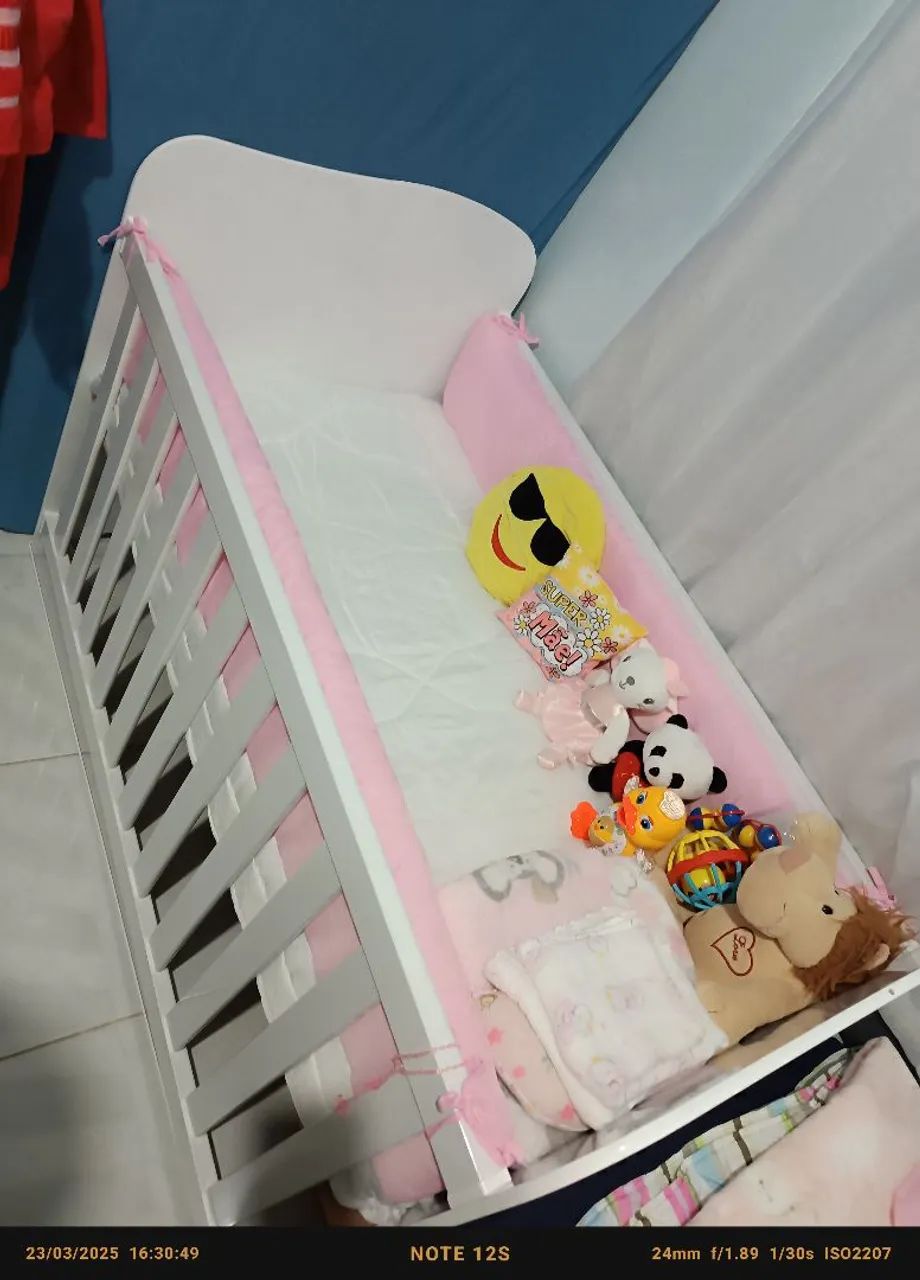 Berço de Bebê - pouco usado condição de novo !!