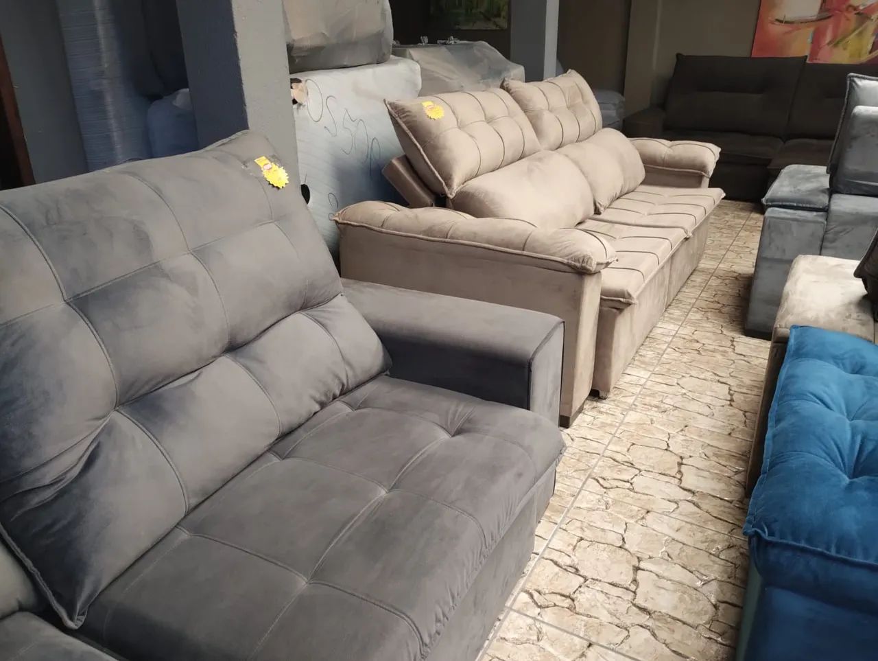 Sofás de qualidade, achadinho de luxo,peça de mostruário e showroom  - Foto 4