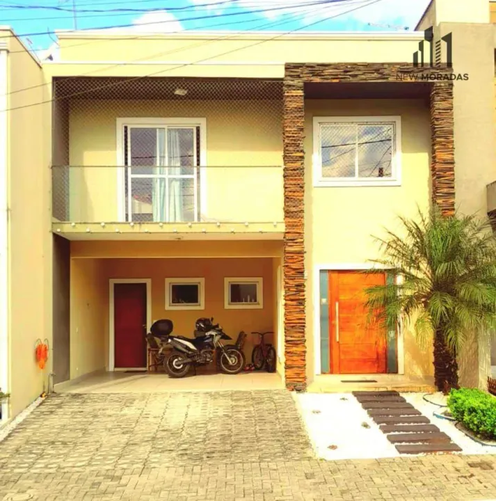 Sobrado em condominio, 3 quartos à venda, 150 m²- Umbará