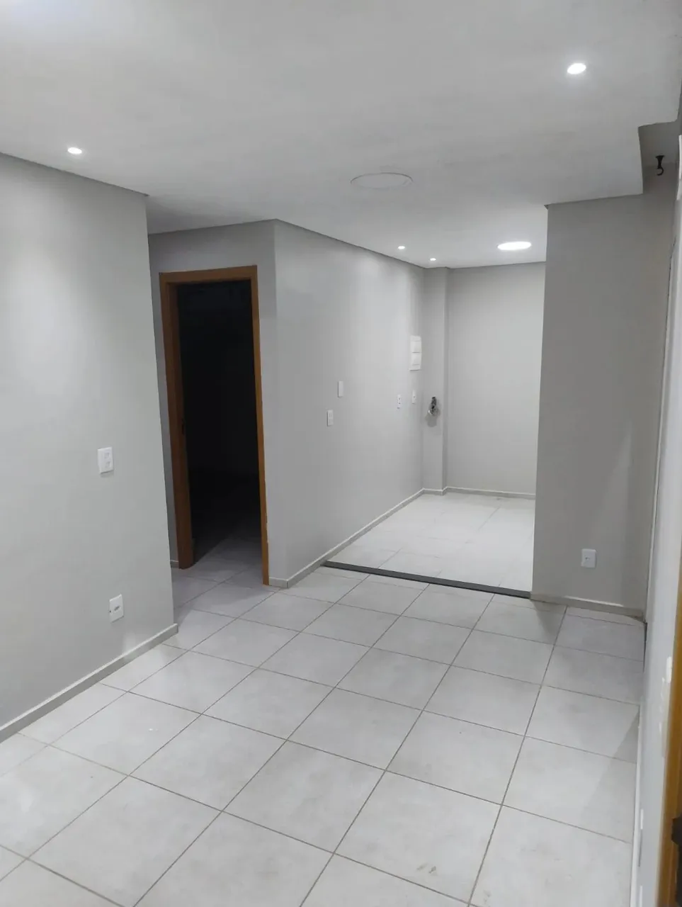 Apartamento Térreo com 2 Quartos, Áreas Externas e vaga de garagem