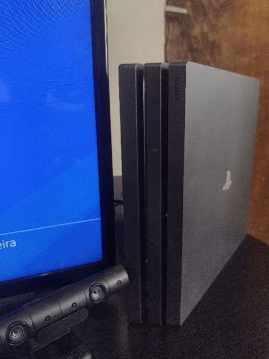 Playstation 4 Pro 1Tera + Camera - Foto 2