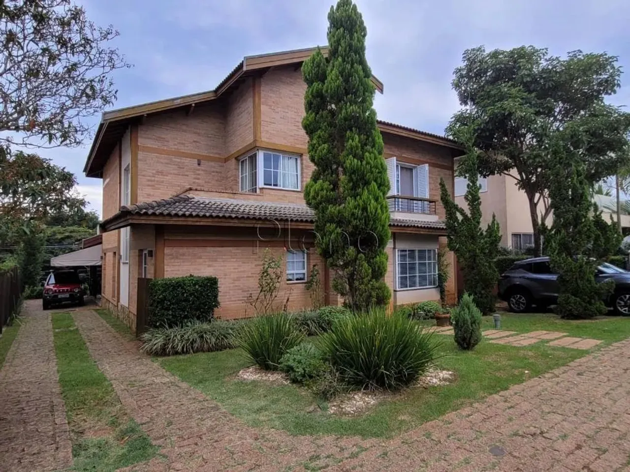 Casa à venda com 4 suítes no Alphaville Dom Pedro 3 , Campinas.
