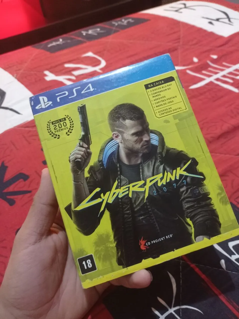 Box de Cyberpunk 2077 PS4/PS5 - Com Mapa, Manuais, Adesivos e Fotografias