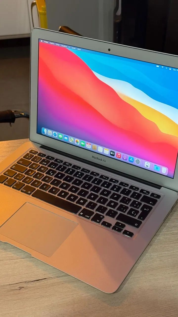 MacBook本体 Corei7 8G MacBook Air 13-inc Early2015 MacBook Air (11 polegadas, início de 2015) - Especificações