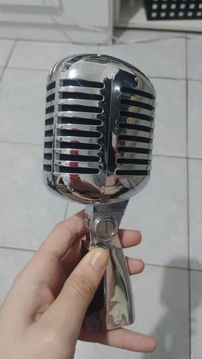 Microfone Vintage de alta qualidade - Foto 3