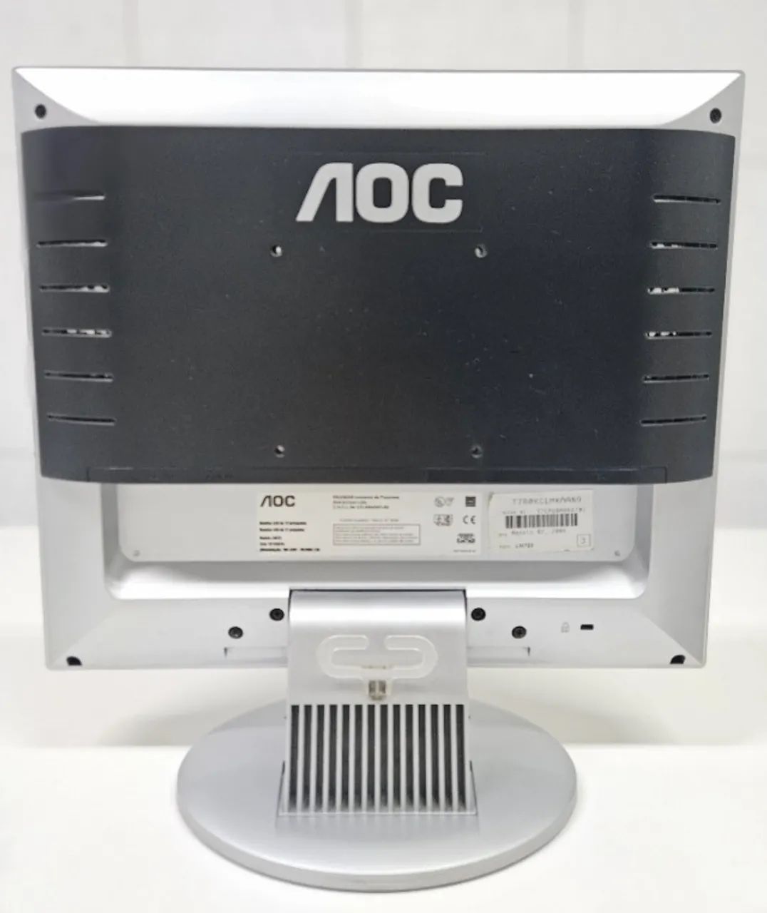 Monitor LCD 17" Modelo LM722 - AOC - Foto 3
