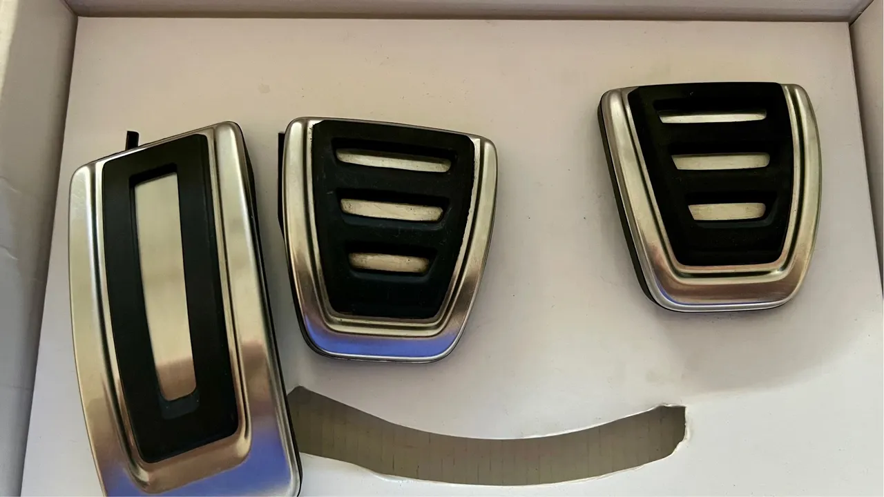 Pedaleiras Original Volkswagen Manual