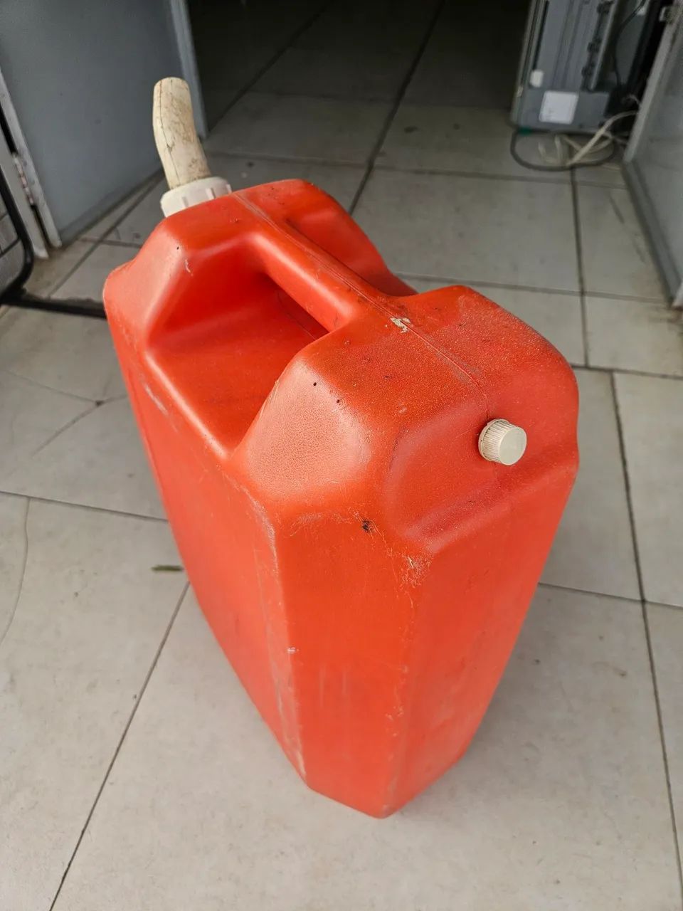 Galão de Combustível Laranja 20l - Foto 2