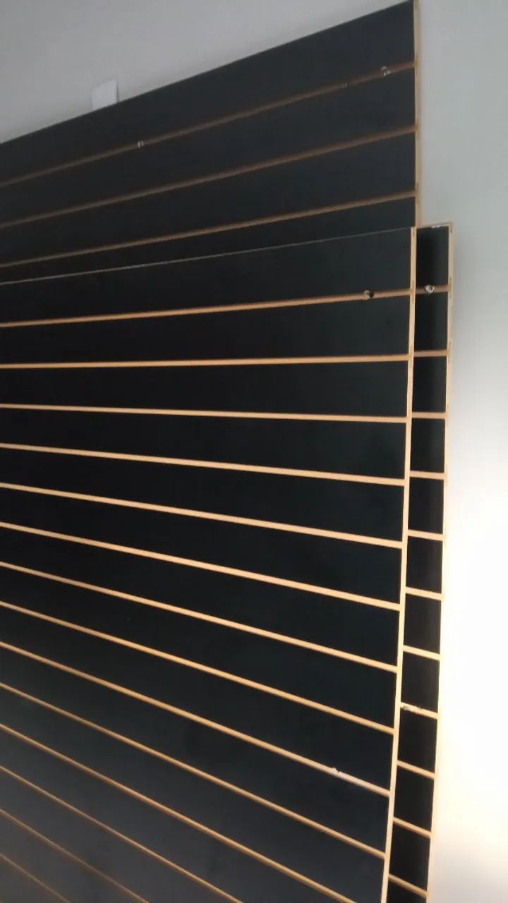 MDF Canaletado Preto Texturizado 04 Pol. 2.750 x 1.850 x 18 mm - Foto 3