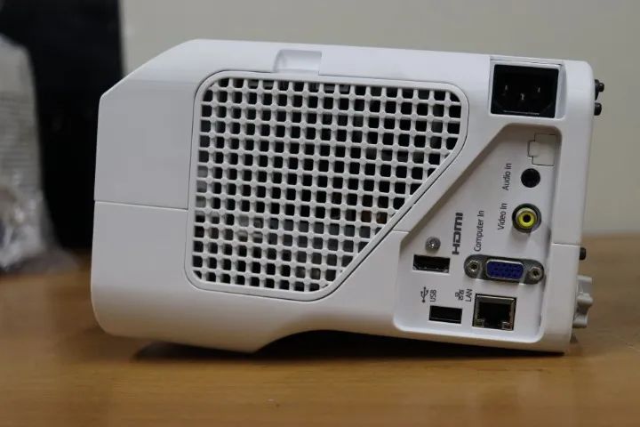 Projetor Portátil Ricoh Pj Wx4130n Bivolt - Foto 4