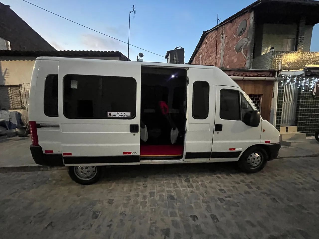 Locação de vans - Foto 2