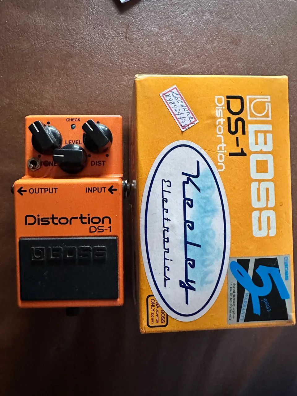 Pedal de Distorção Boss DS-1 (Mod Keeley) - Instrumentos musicais