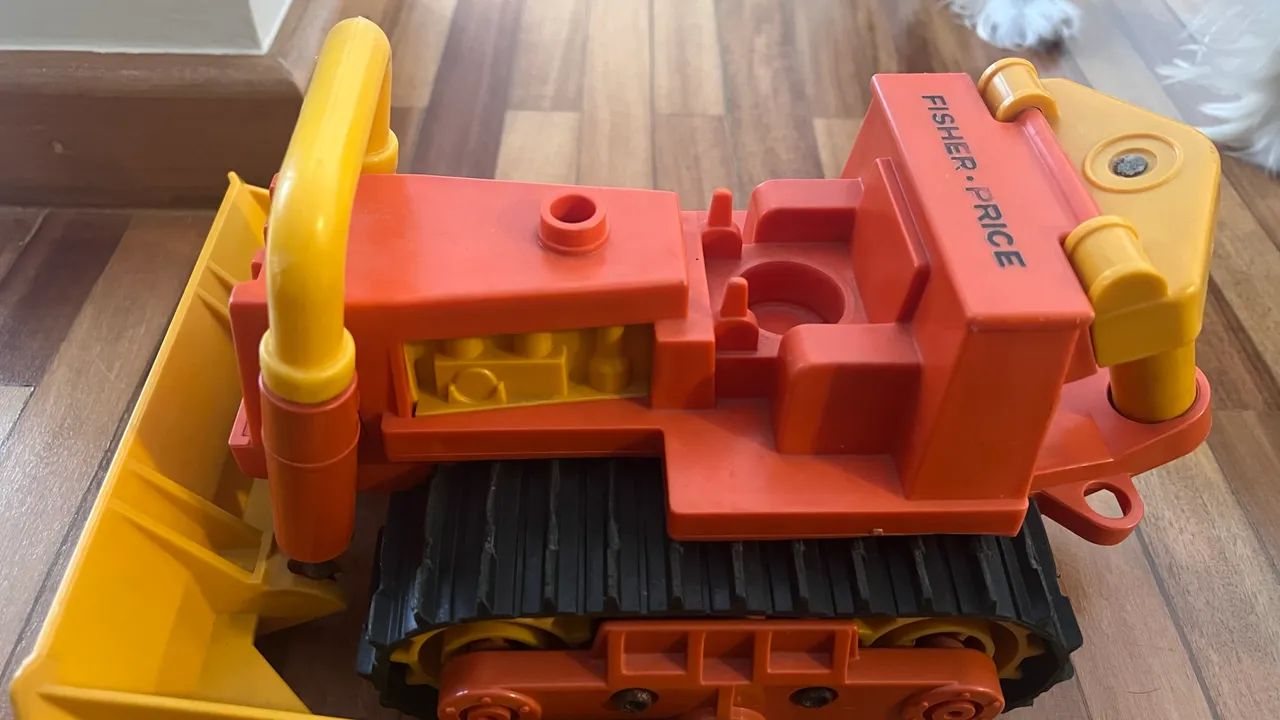 Trator de brinquedo Fisher Price - Foto 4