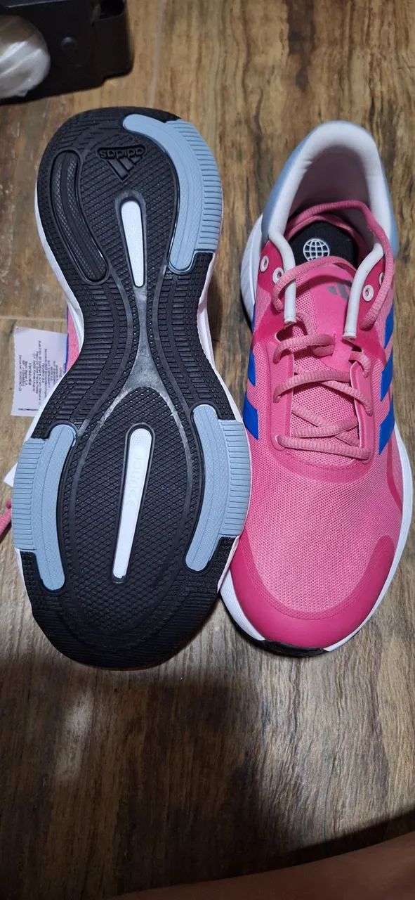 Tênis adidas tam 41 - Foto 3