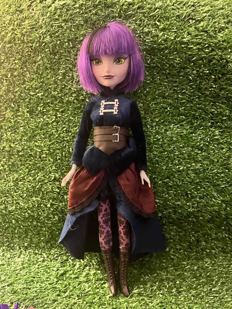 Boneca Attractionistas Gracie, da atração Haunted Mansion Disney Parks. 