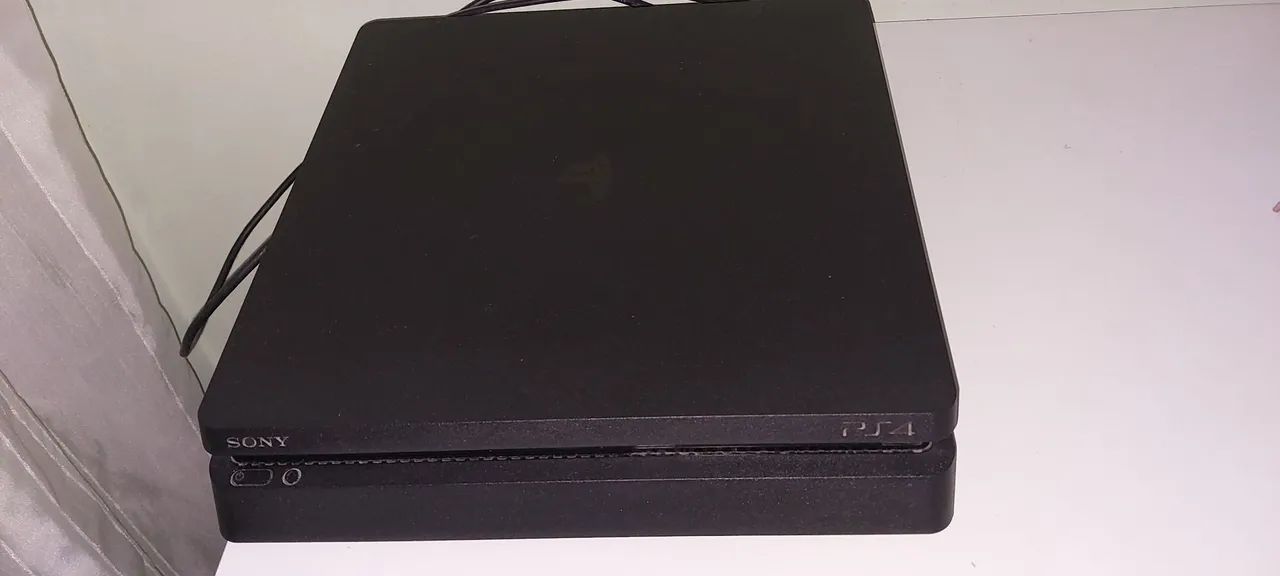 PlayStation 4 (PS4) 500GB - Seminovo - Foto 2