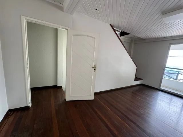 Prédio Comercial 3 Pisos c/ 9 Salas proximo a Djalma Batista  - Foto 4