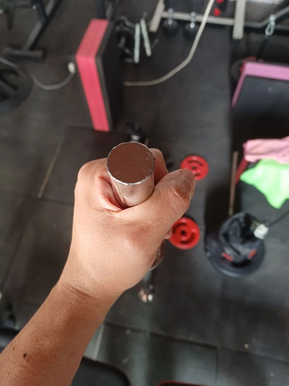 Barra reta de aço macissa 1,20m de Academia nova - Foto 3
