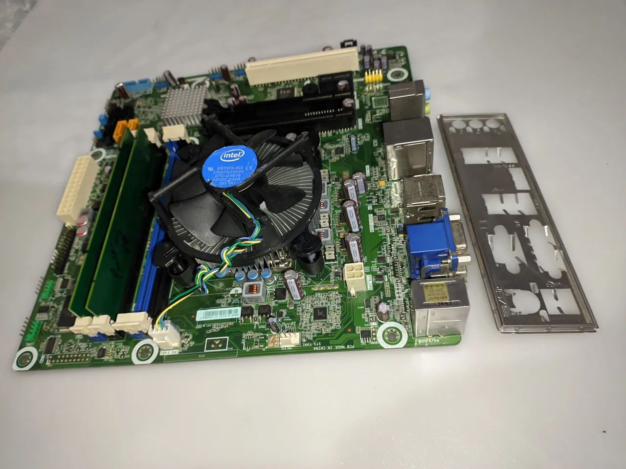 Kit i5 2400 4Gb placa mãe 4 slot - Foto 3