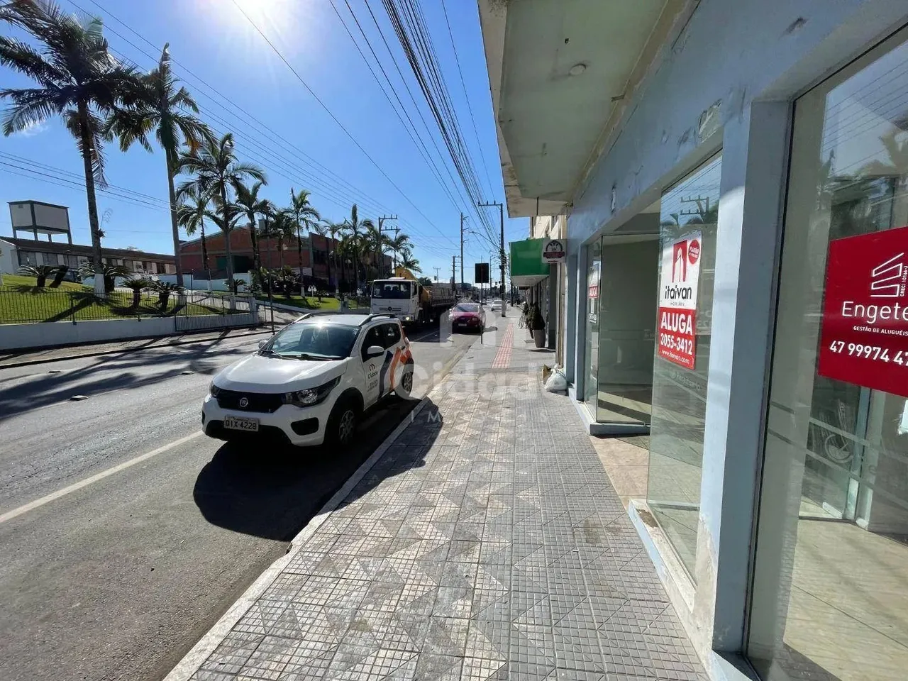 Sala para alugar, 120 m² por R$ 4.000/mês - Barra do Rio Cerro - Jaraguá do Sul/SC