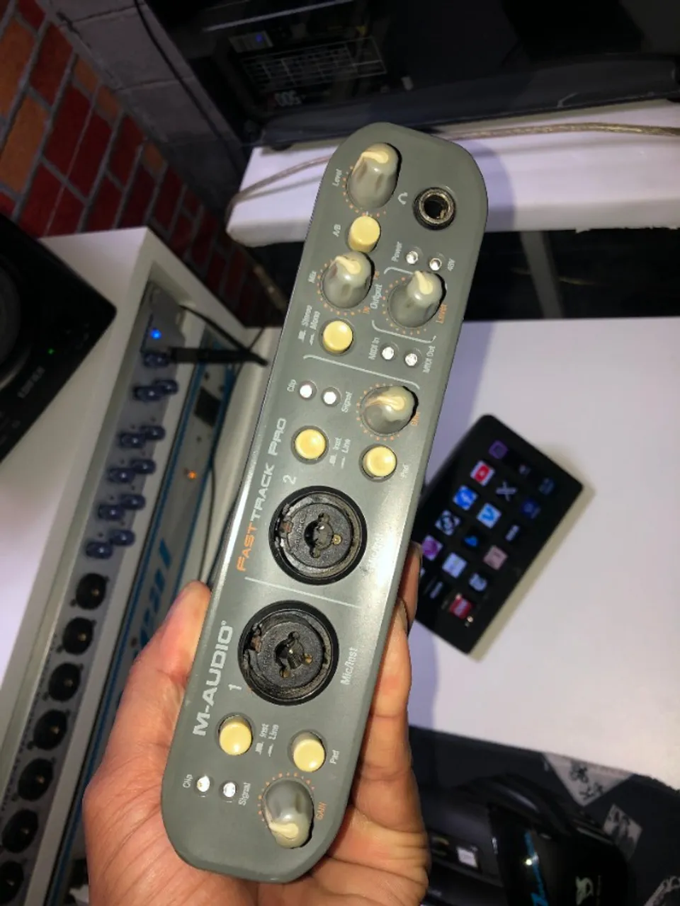 Placa De Audio Fast Track Pro 4x4