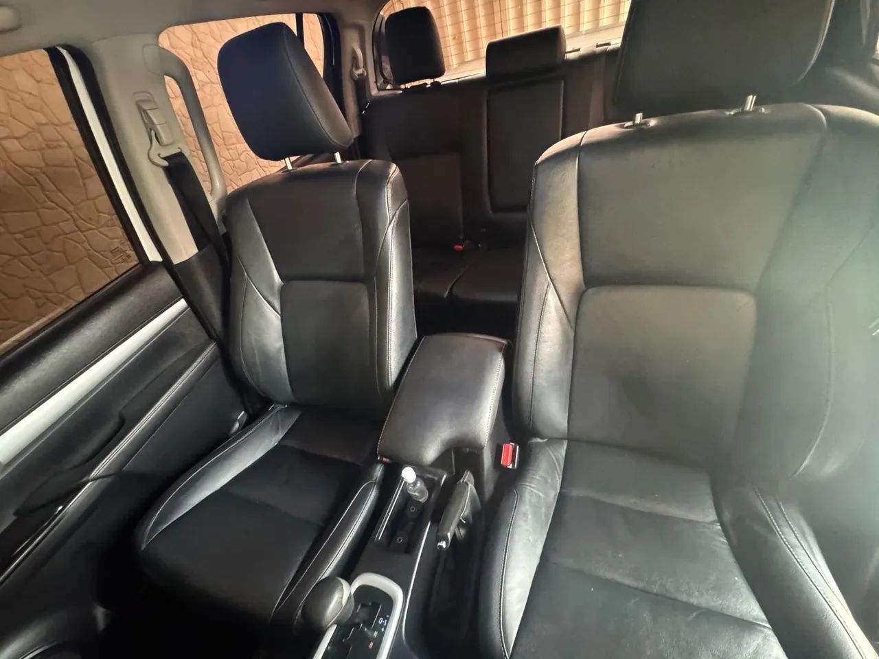 Hilux nova 2018 automática 4x4 Diesel impecável  - Foto 13