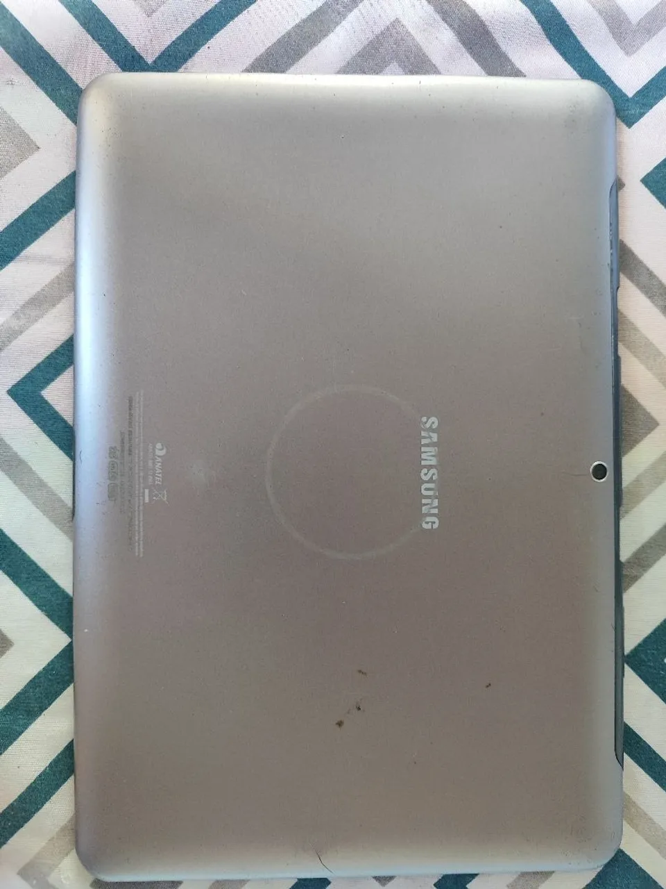 Tablets para retirada de peças.