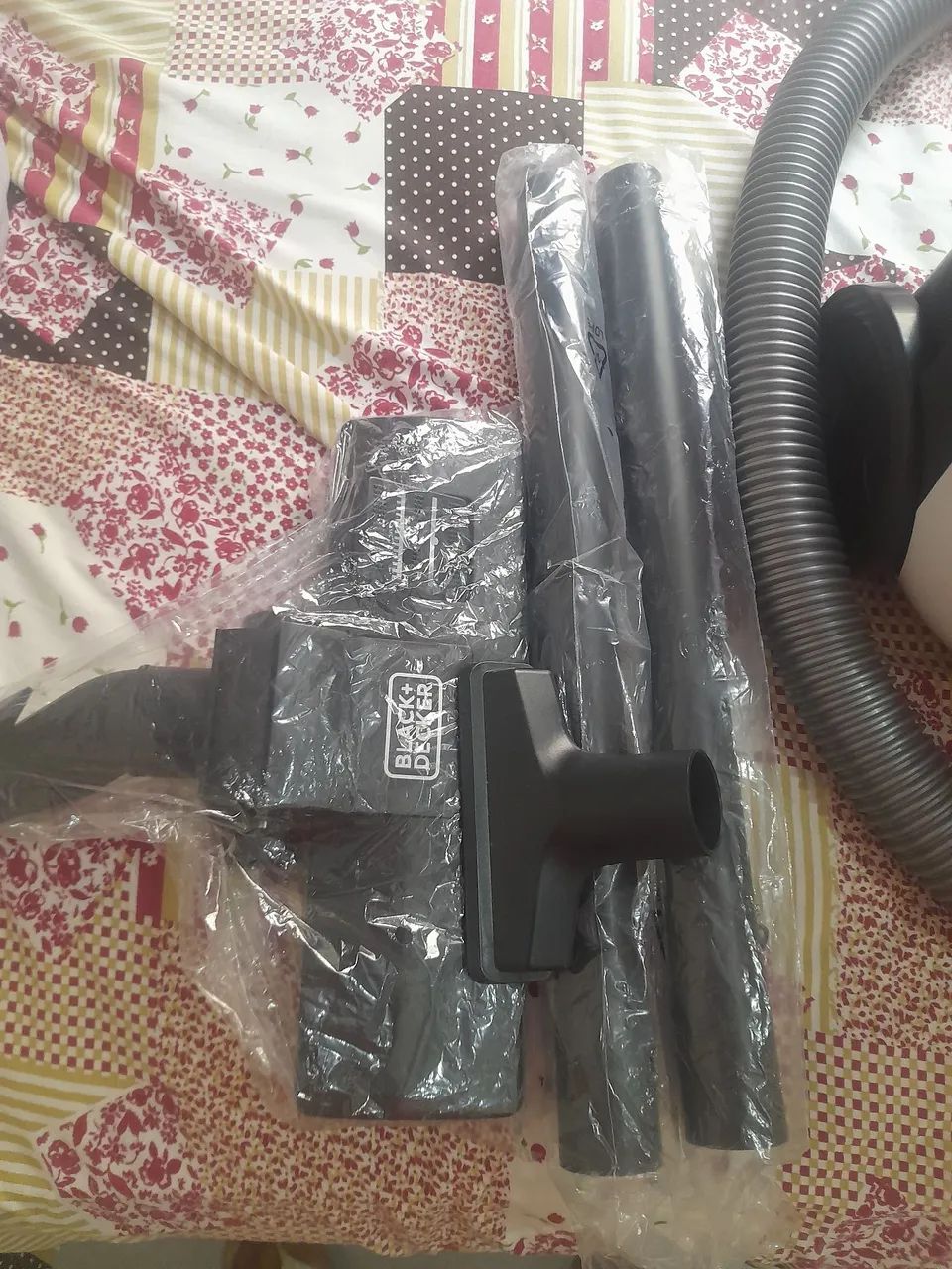 Aspirador de Pó Black+Decker - Potente e Compacto - Foto 2