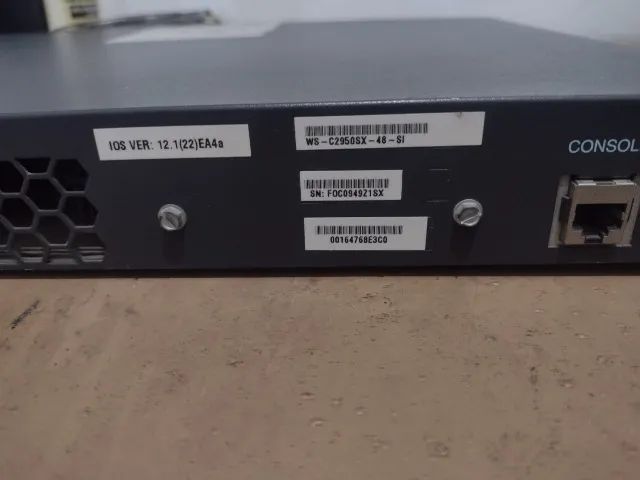 Switch Cisco Catalyst 2950  - Foto 5