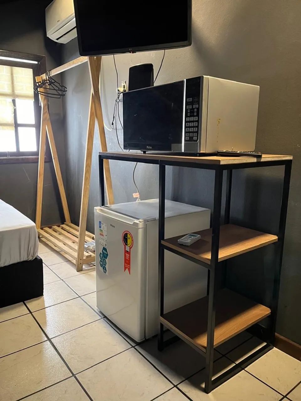 Alugo suite em casa compartilhada.  - Foto 4