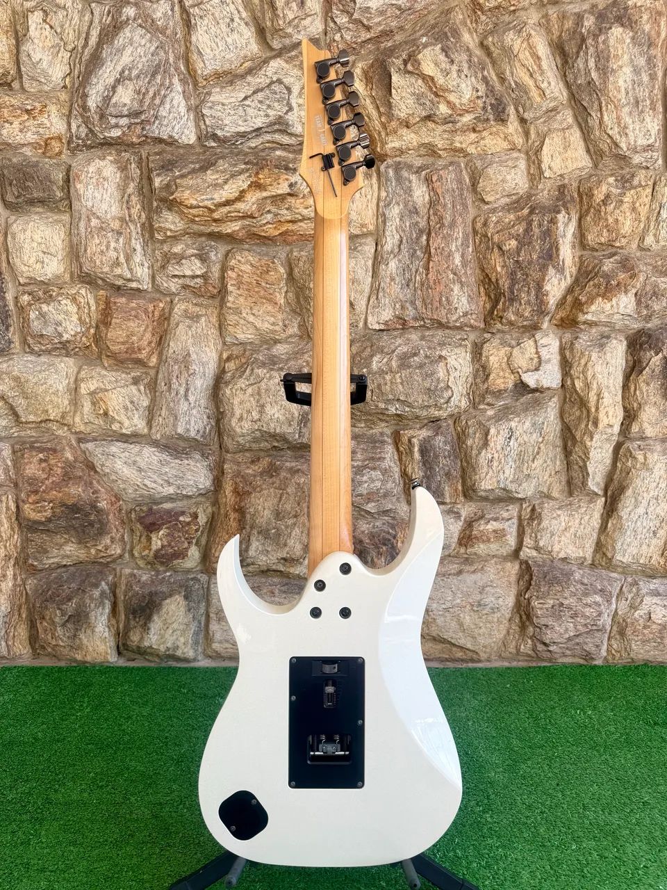 ジャンク品　Ibaneze RoadsterⅡ Guitarra Ibanez Prestige RG2550z Japan 2008 - Instrumentos