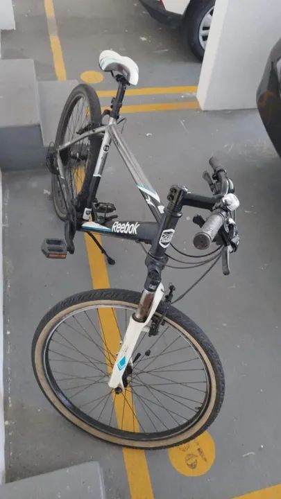 Bicicleta Reebok aro 26 - Foto 2