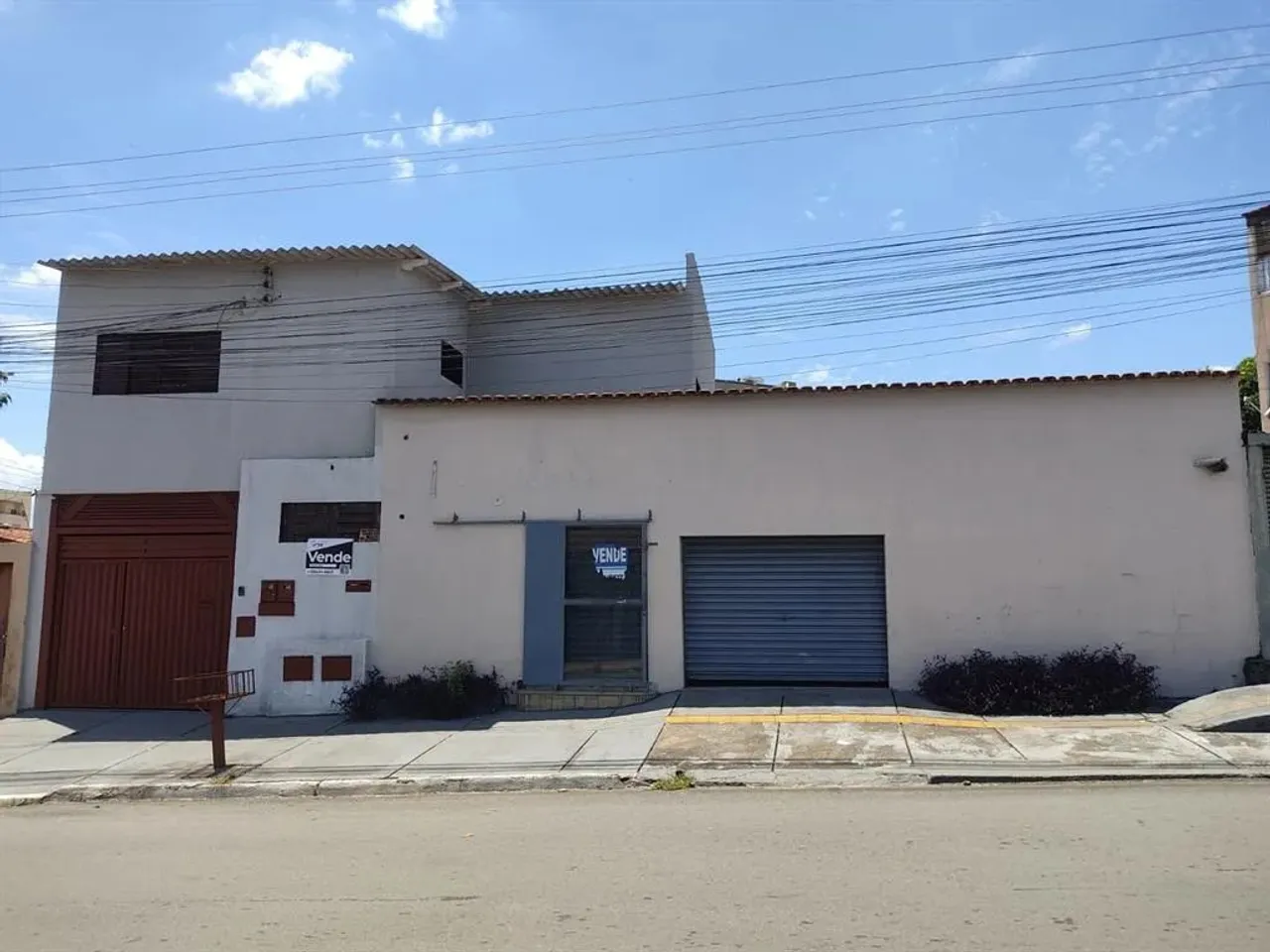 Imóvel com espaço comercial e residencial - CAMPINAS
