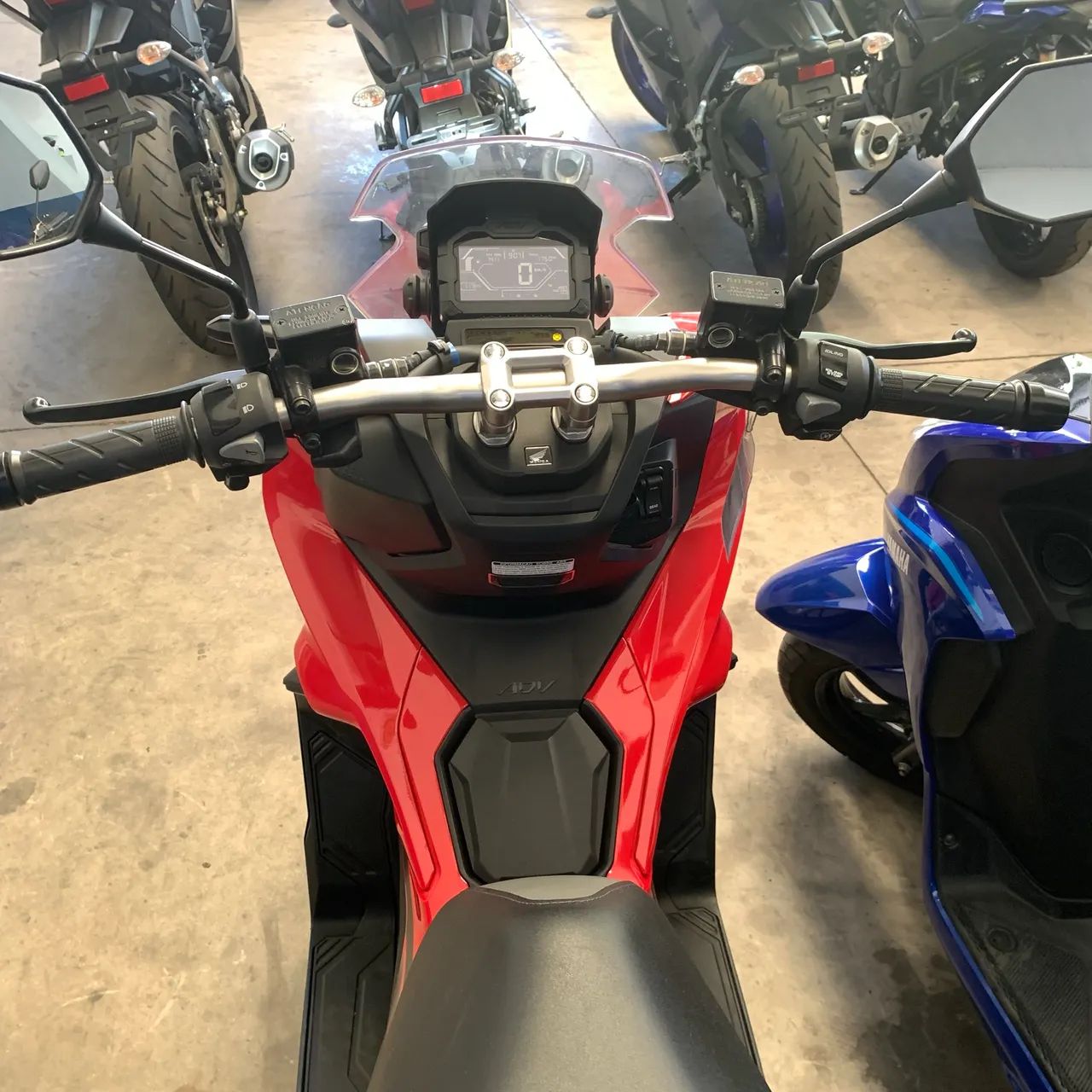 ADV 2024 BAIXO KM  - Foto 2