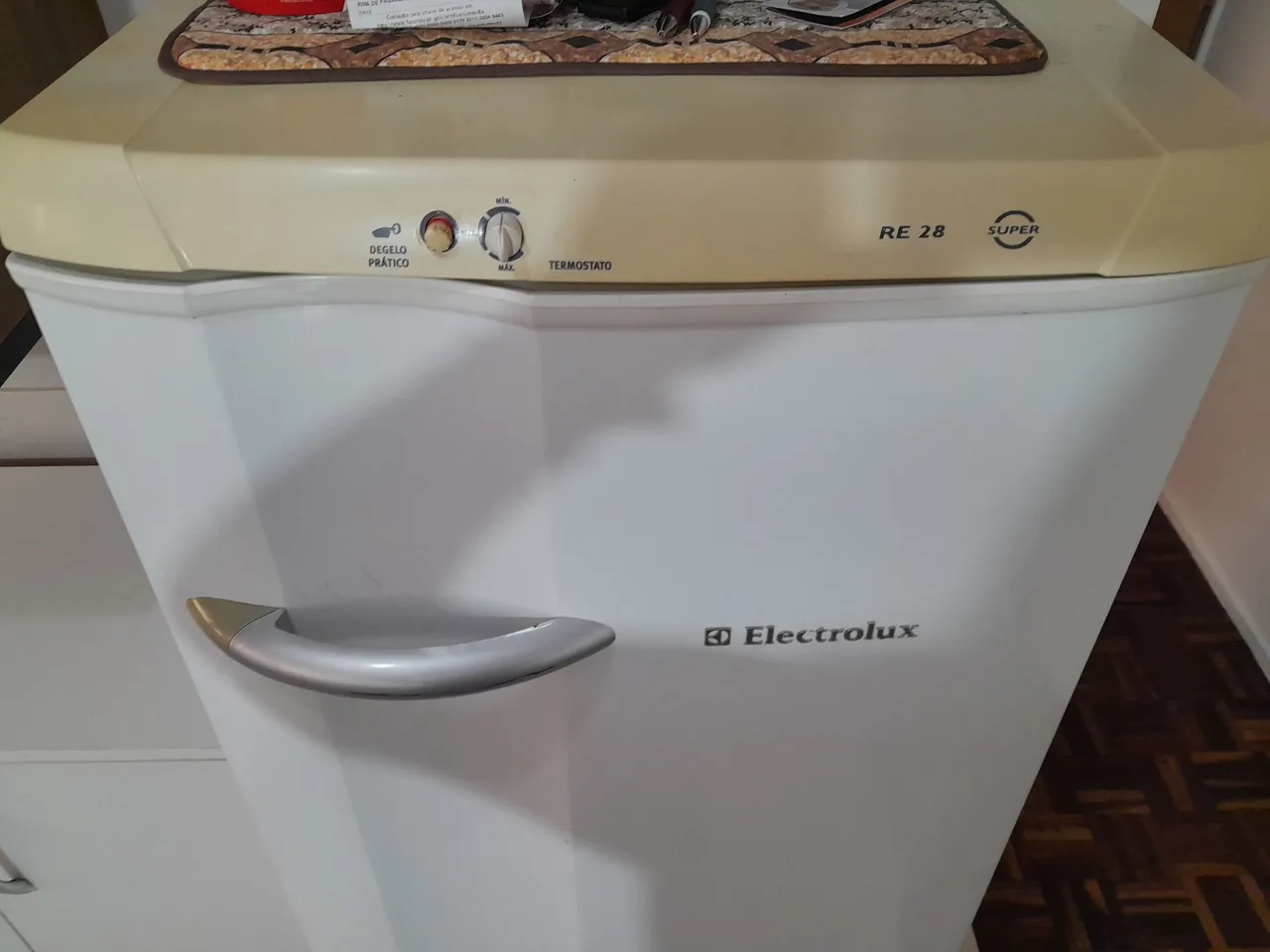 Geladeira Electrolux RE28 Super