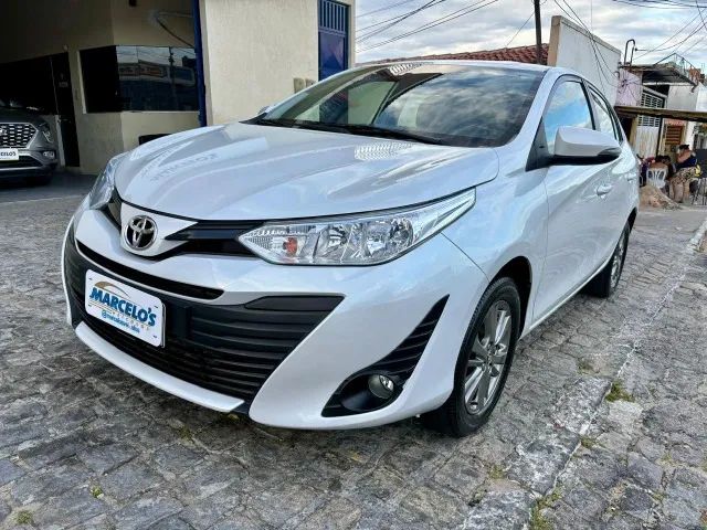 Toyota Yaris Sedan XL Plus Connect 1.5 AT 2022