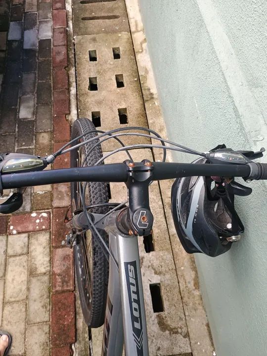 Bicicleta Lotus CXR 21 marchas  - Foto 2