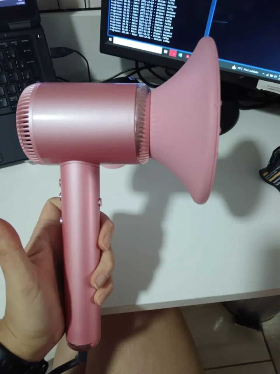 Secador Profissional Europeu - 100.000 RPM, Íons Negativos, Super Silencioso, LED - Foto 3