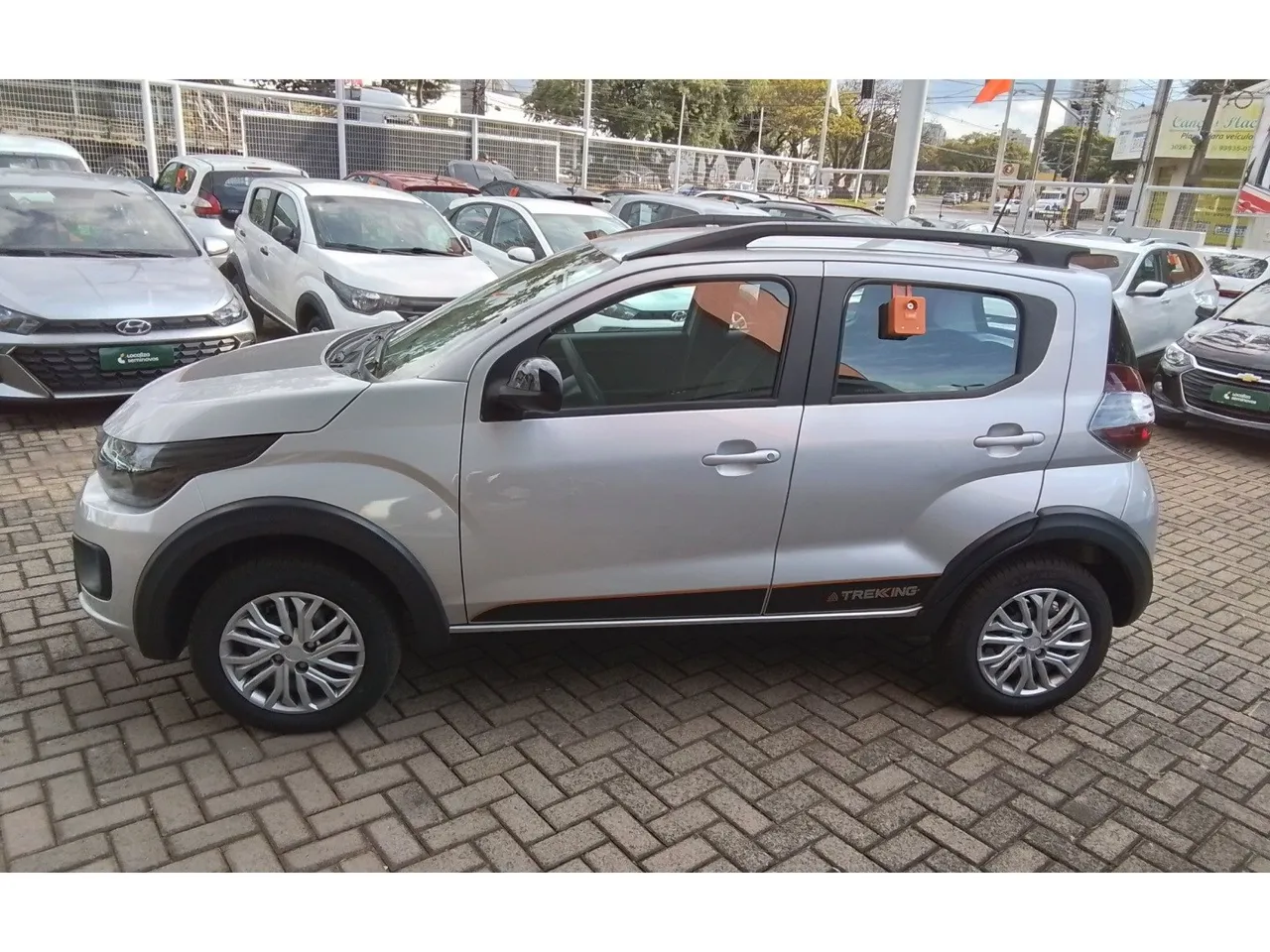Fiat Mobi 2024 1.0 evo flex trekking manual