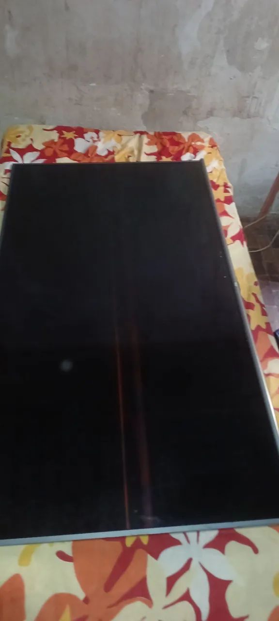 Vende se tv 65 plegadas para retirada de peças. Problema no display. - Foto 2