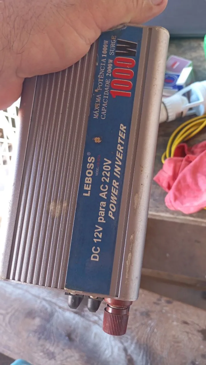 Inversor de Tensão 1000W Leboss - DC 12V para AC 220V