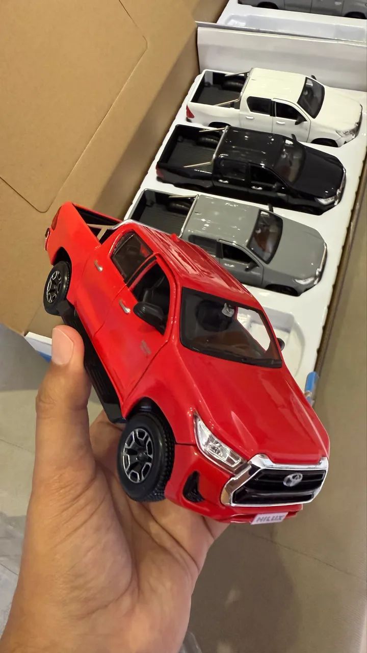 Hilux em metal 1/27 - Foto 3
