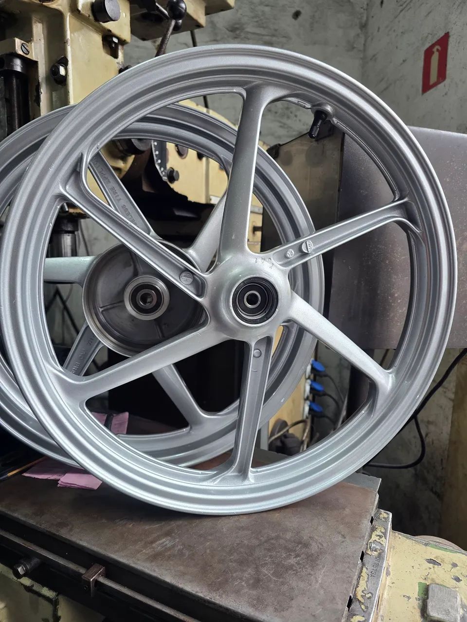 Roda titan sport 150 original honda - Foto 6